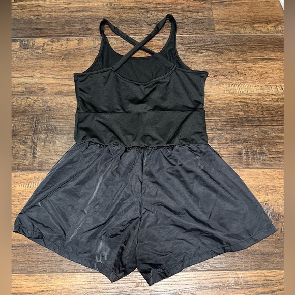 Black Romper Women’s Medium - Picture 2 of 4